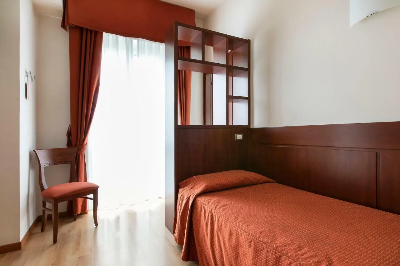 ***  Hotel Conradi Chiavenna Italia